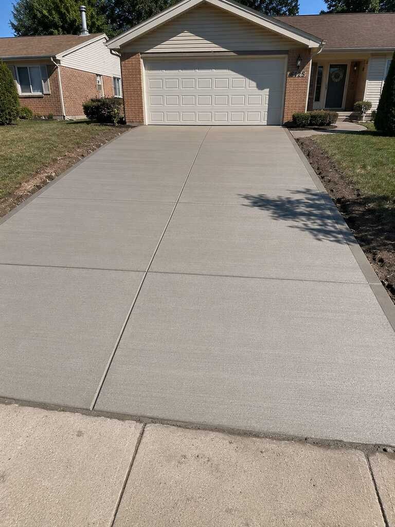 Concrete driveway with decorative border